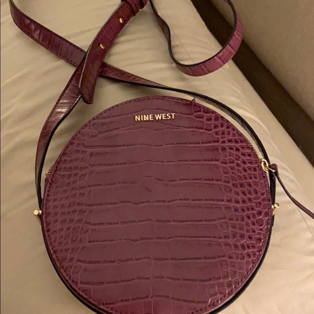 Nine West Crossover purse